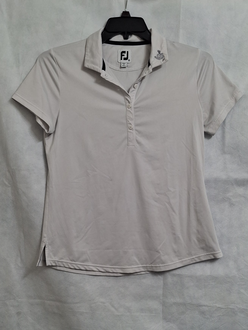 FootJoy Women’s Short Sleeve Button-Down Polo in Light Gray